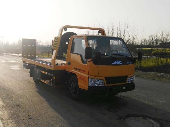 ����{��һ�϶�����܇